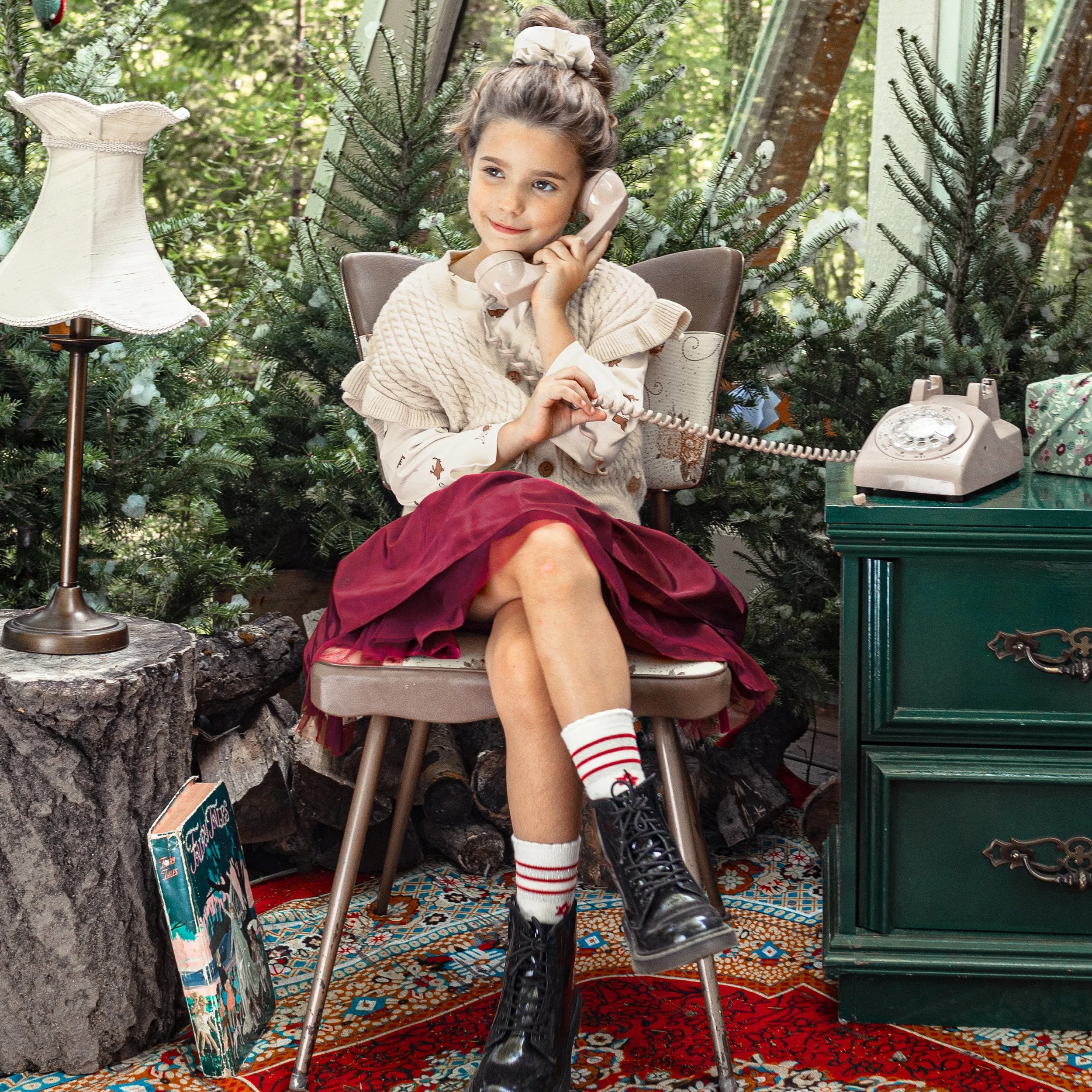 Jupe rouge en taffetas et tulle aux multiples volants, enfant || Red skirt in taffeta and tulle with multiple ruffles, child